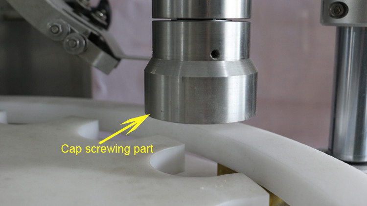 fabricar máquina de enchimento de 5 galões máquina de enchimento de cera quente máquina de selagem de enchimento de água